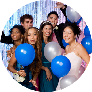 6 teens in formal attire with balloons